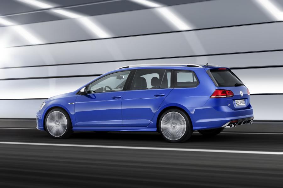  Volkswagen Golf R Variant 2015 года  (фото 9 из 25)